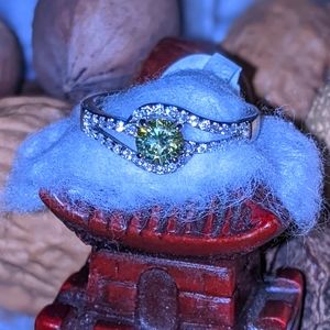 Fragrant Jewels Ring